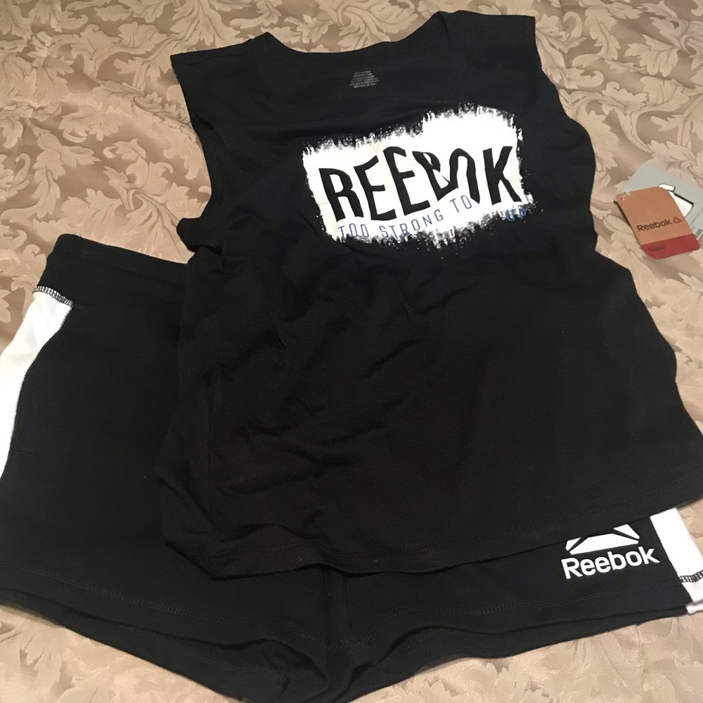 REEBOK SLEEVELESS RELAXED TOP